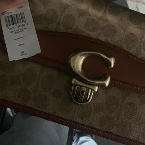 Brand new purse